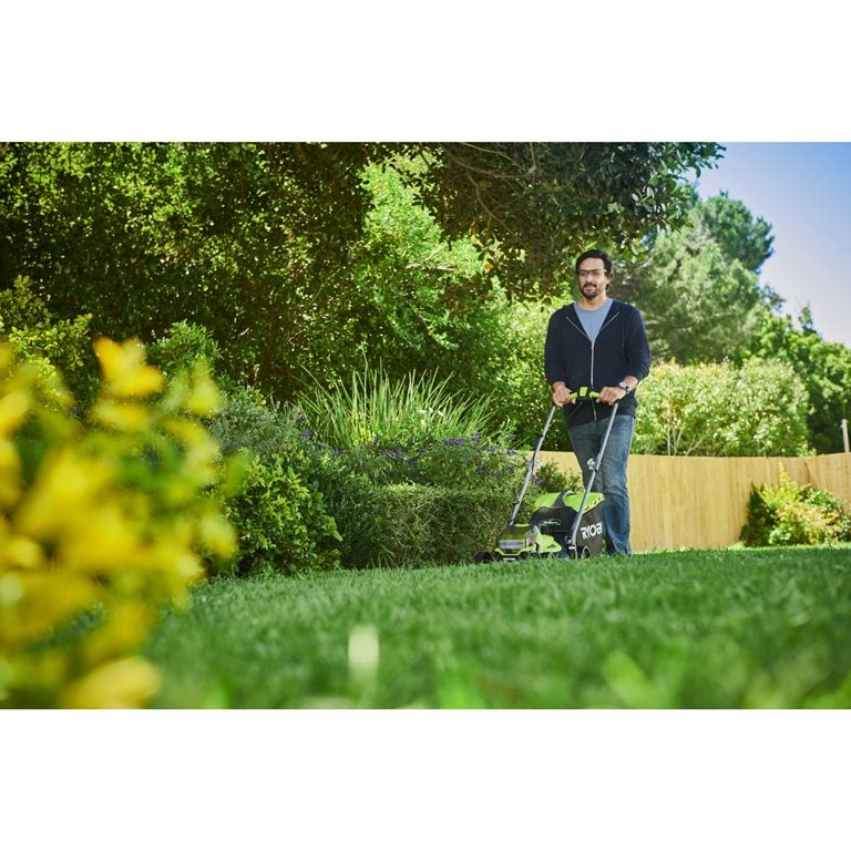 ONE+™ 18V Cordless 33cm Lawn Mower & 25cm Grass Trimmer Kit (incl. 1x 4.0 Ah battery & charger)
